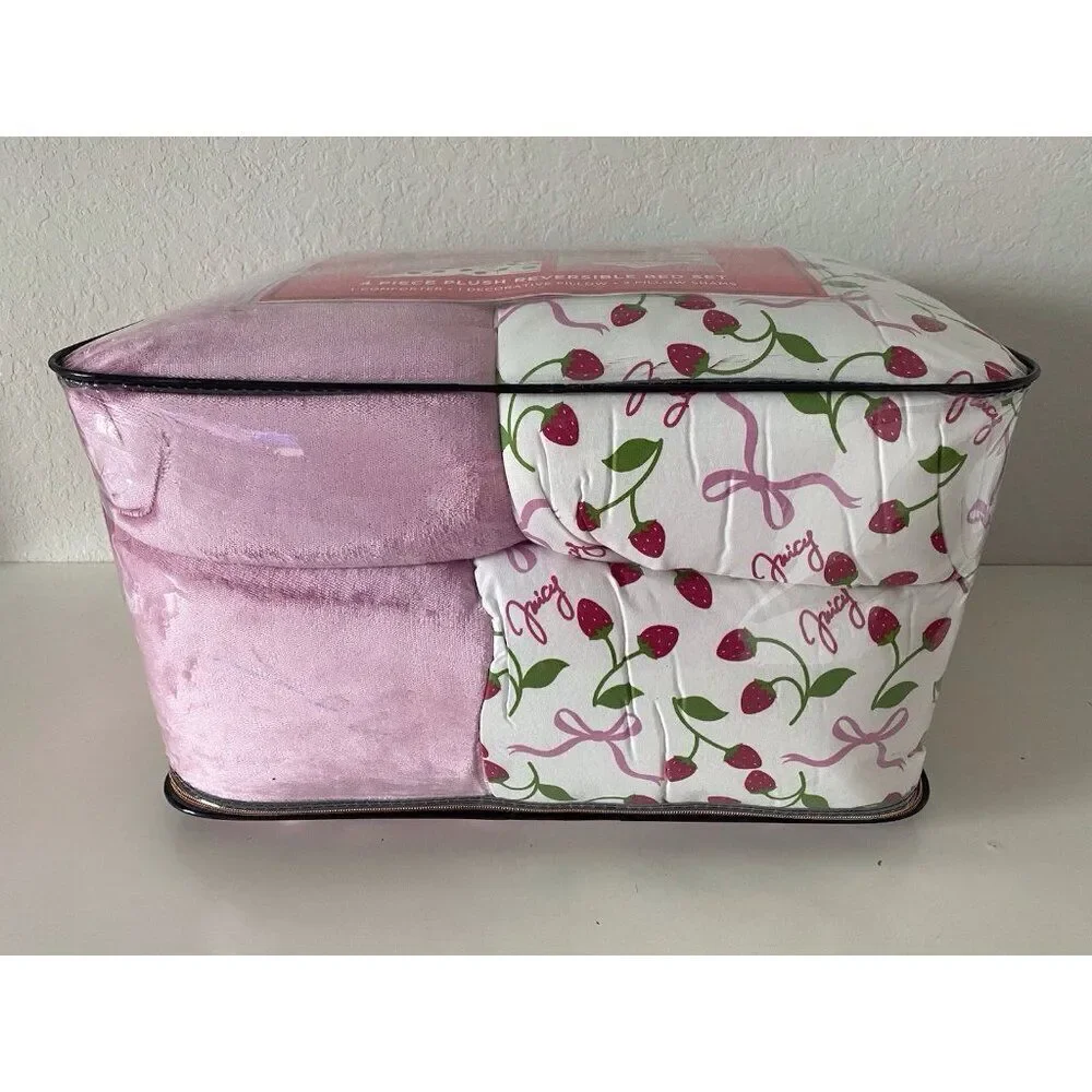 4 Pc Juicy Couture QUEEN Reversible Comforter Set Plush Pink Strawberries & Bows